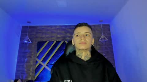 Snapshot of ian_castillo_ chatting on 04-14-26, 11:16 IAN CASTILLO online show from 04-14-26, 11:16