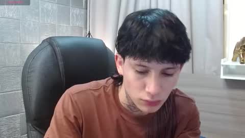 ian online show from 10-12-25, 08:30