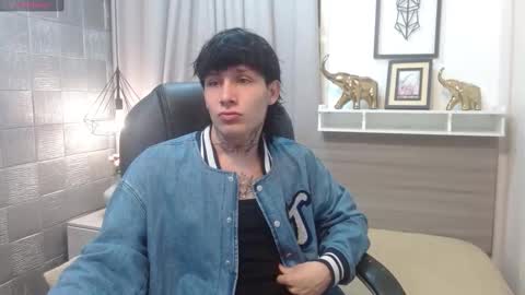 ian online show from 11-08-25, 07:45