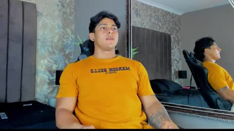 Ian White online show from 10-05-25, 10:29