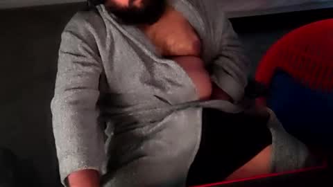 Snapshot of ibear_chat chatting on 10-04-25, 07:28 iBear0 online show from 10-04-25, 07:28