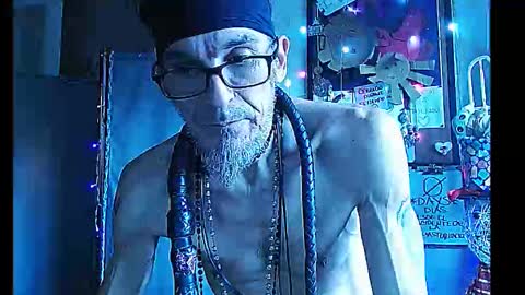 PMS online show from 12-31-24, 02:47