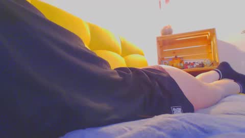Snapshot of icebaby16 chatting on 12-16-24, 08:37 Ice online show from 12-16-24, 08:37