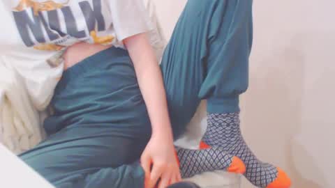 Snapshot of icebaby16 chatting on 02-05-25, 11:02 Ice online show from 02-05-25, 11:02