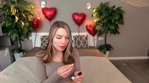 Danielle online show from 02-13-25, 02:42