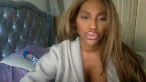 Snapshot of icedcoffeex chatting on 02-05-25, 12:20 icedcoffeex online show from 02-05-25, 12:20