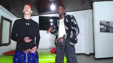 THOMAS AND DAMIAND online show from 10-27-25, 12:53