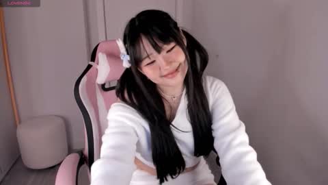 Snapshot of ichigo_o chatting on 10-31-25, 03:07 Hitomi online show from 10-31-25, 03:07