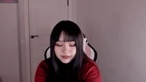 Snapshot of ichigo_o chatting on 11-11-25, 02:33 Hitomi online show from 11-11-25, 02:33