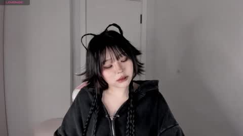 Hitomi   online show from 03-03-26, 08:15