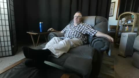 Christopher online show from 10-07-25, 05:32