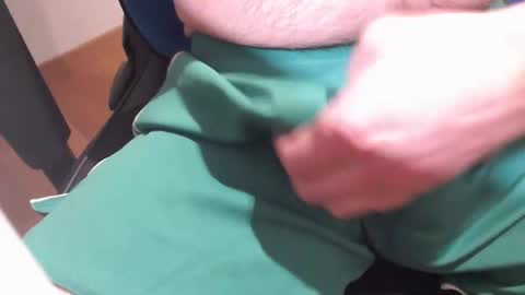 icky_thumps online show from 11-06-25, 08:21