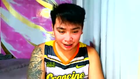 Snapshot of iconic_vince chatting on 10-09-25, 03:21 iconic_vince online show from 10-09-25, 03:21