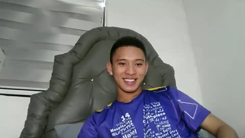 Snapshot of iconicmateo chatting on 01-03-25, 05:50 Mateo online show from 01-03-25, 05:50