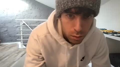 icyninesix online show from 12-17-24, 12:22