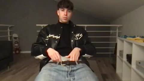 icyninesix online show from 12-26-24, 10:20