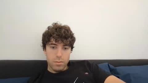 Snapshot of icyninesix chatting on 12-01-25, 03:33 icyninesix online show from 12-01-25, 03:33