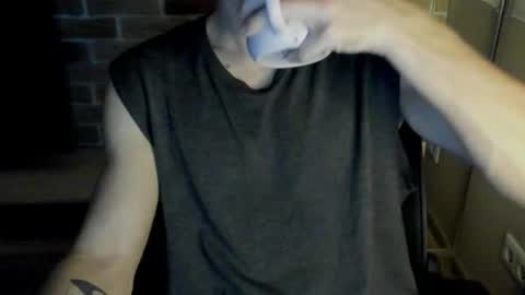 yo online show from 11-23-25, 08:19