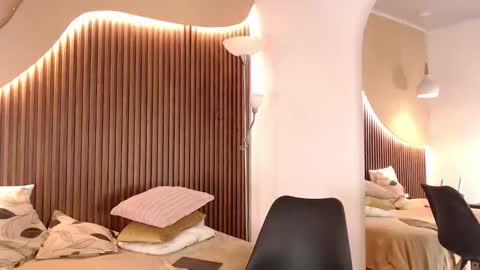 ifis online show from 10-26-25, 01:00