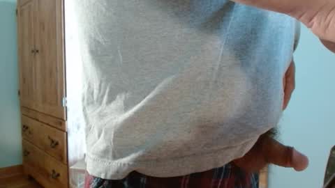 Snapshot of iflash4u chatting on 10-13-25, 01:00 iflash4u online show from 10-13-25, 01:00