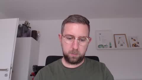 Snapshot of iggi2707 chatting on 12-03-24, 12:16 ner d online show from 12-03-24, 12:16