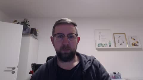 Snapshot of iggi2707 chatting on 12-09-24, 07:06 ner d online show from 12-09-24, 07:06