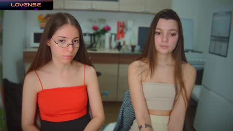 Julia and Mira online show from 02-08-25, 04:25