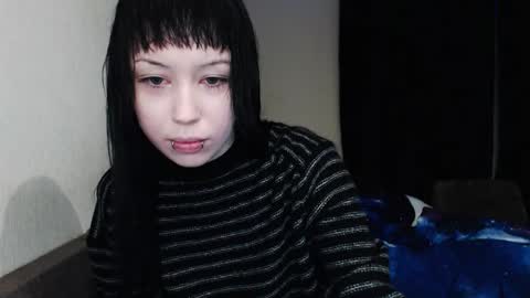 iiiiiiis online show from 12-15-25, 11:20