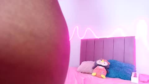 Snapshot of iimsara chatting on 09-10-25, 09:26 iimsara online show from 09-10-25, 09:26