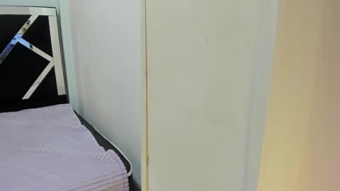 Isabella online show from 09-27-25, 01:05