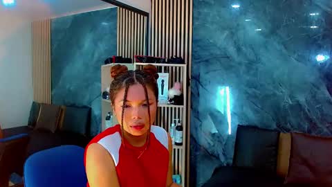 Snapshot of iisalombardi chatting on 10-23-25, 04:56 iisalombardi online show from 10-23-25, 04:56