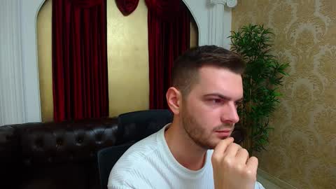 IkerGale online show from 11-23-25, 05:40