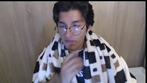 Snapshot of ikyan_nc chatting on 12-03-25, 03:47 ikyan_nc online show from 12-03-25, 03:47