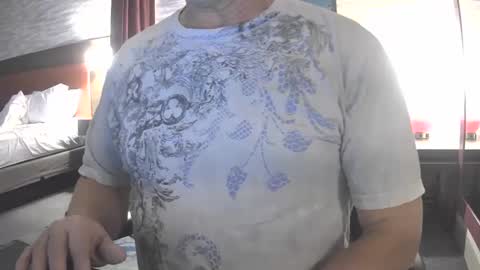 il_undercover online show from 12-19-24, 10:34