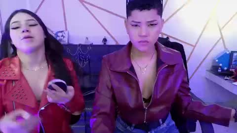 ilayra_smith online show from 09-12-25, 08:09