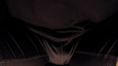 Snapshot of ilgiveuthemarathon chatting on 10-15-25, 04:45 MR Marathon online show from 10-15-25, 04:45