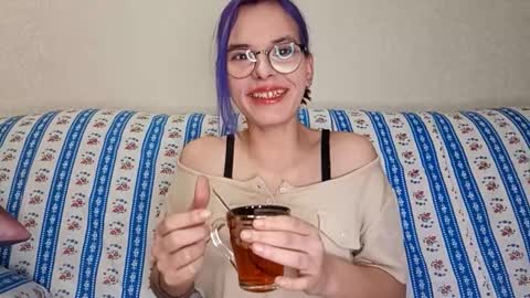 Aurora online show from 02-13-26, 04:25