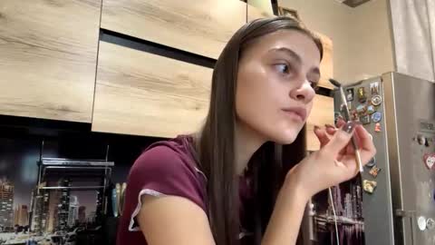 Sophie online show from 02-27-26, 01:22