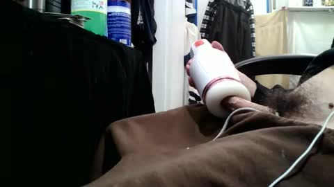 Snapshot of iliketofuck1975 chatting on 11-29-25, 07:22 iliketofuck1975 online show from 11-29-25, 07:22