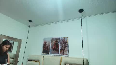 Snapshot of iliy_ chatting on 11-09-25, 01:15 ILY online show from 11-09-25, 01:15