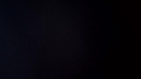 Snapshot of iliy_ chatting on 12-21-25, 08:10 ILY online show from 12-21-25, 08:10