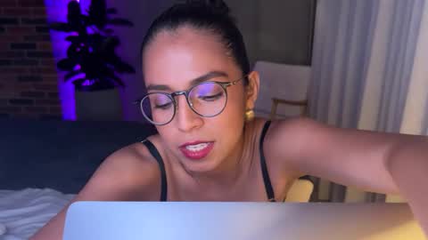 Kloe online show from 02-02-25, 02:06