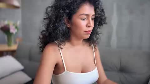 Kloe online show from 11-09-25, 06:39