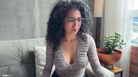 Kloe online show from 02-07-26, 03:38