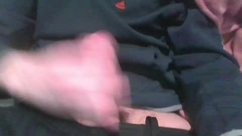 Snapshot of ilovebigass04 chatting on 01-20-25, 04:54 yunstud online show from 01-20-25, 04:54