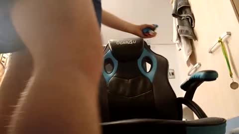 Snapshot of ilovefemalefeet2000 chatting on 01-26-25, 08:34 max online show from 01-26-25, 08:34