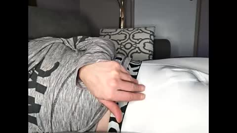 Ilovesquirterz1 online show from 02-28-25, 07:26