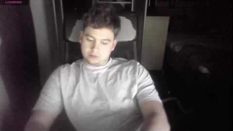 iloveyoutoo2000 online show from 11-30-25, 07:07