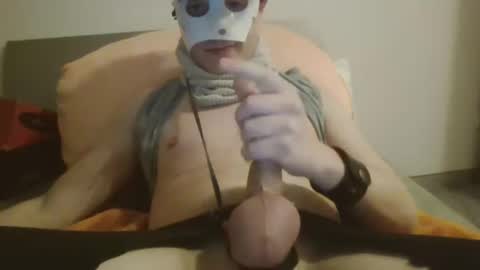 iluvhottenns online show from 12-27-24, 09:22