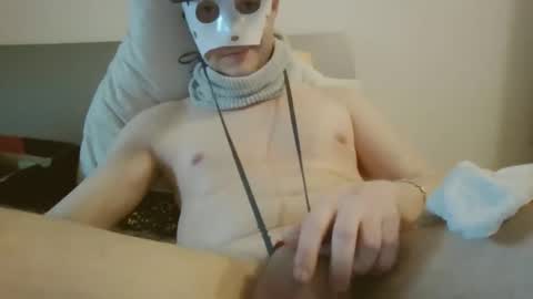 iluvhottenns online show from 02-28-25, 12:09